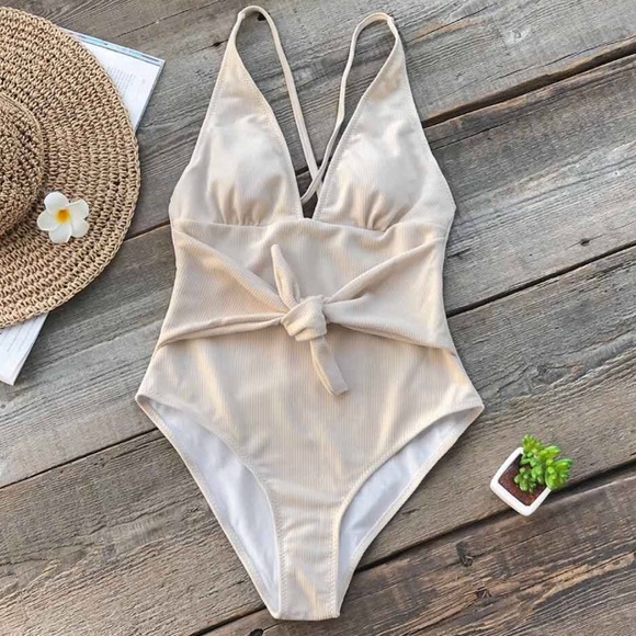 SOLD OUT - Picture 2 of 4